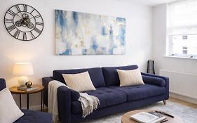 Classic Apartment - Central Harrogate Apartment